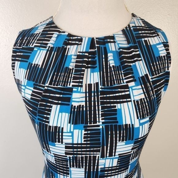 Calvin Klein Blue & Black Colorblock Sleeveless Blouse Size Small Petite - Picture 2 of 8